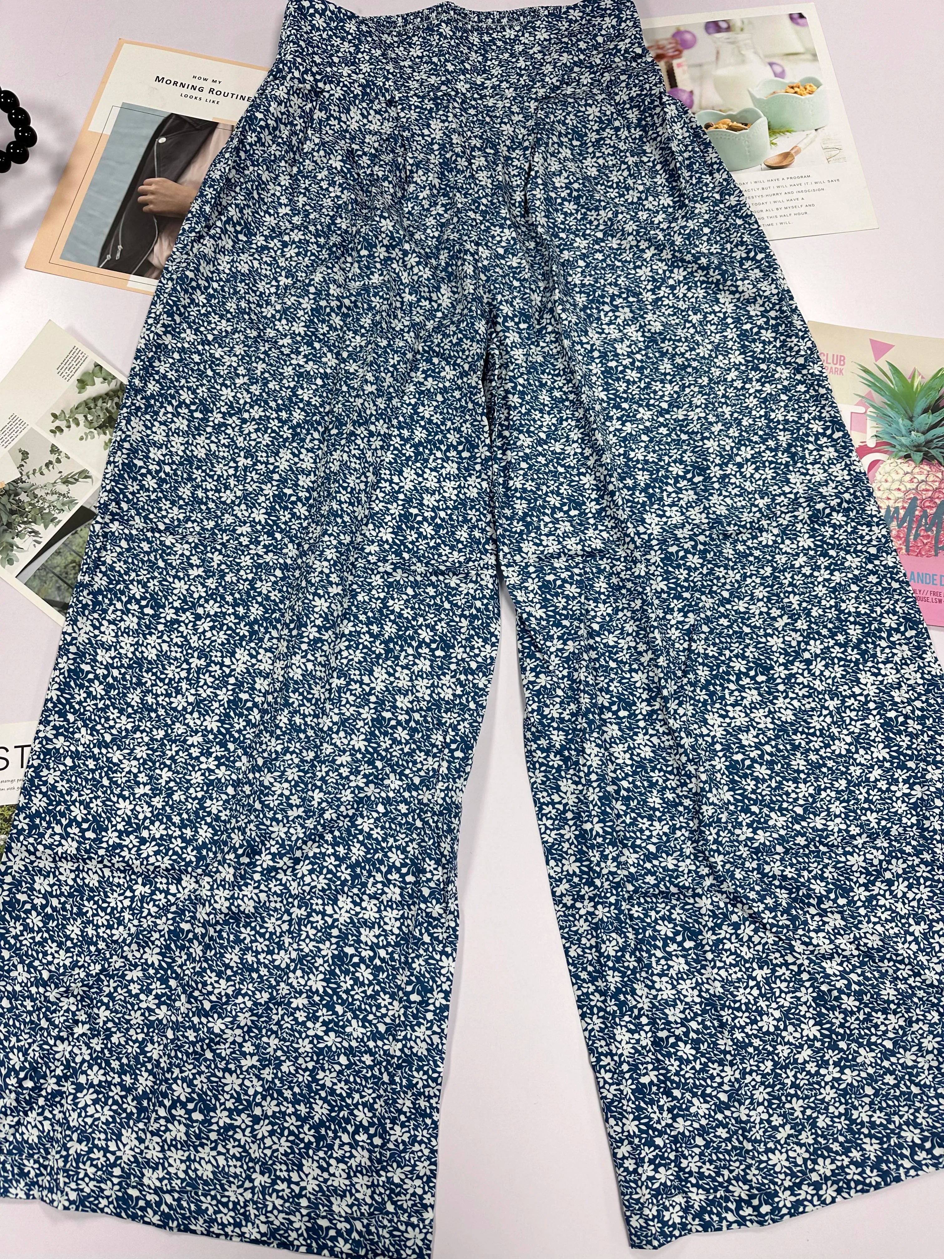 2024 New Red Green Blue Black Floral High-Waisted Bell-Bottoms Pants Loose and Comfortable Slim Ladies Design Feeling Pants